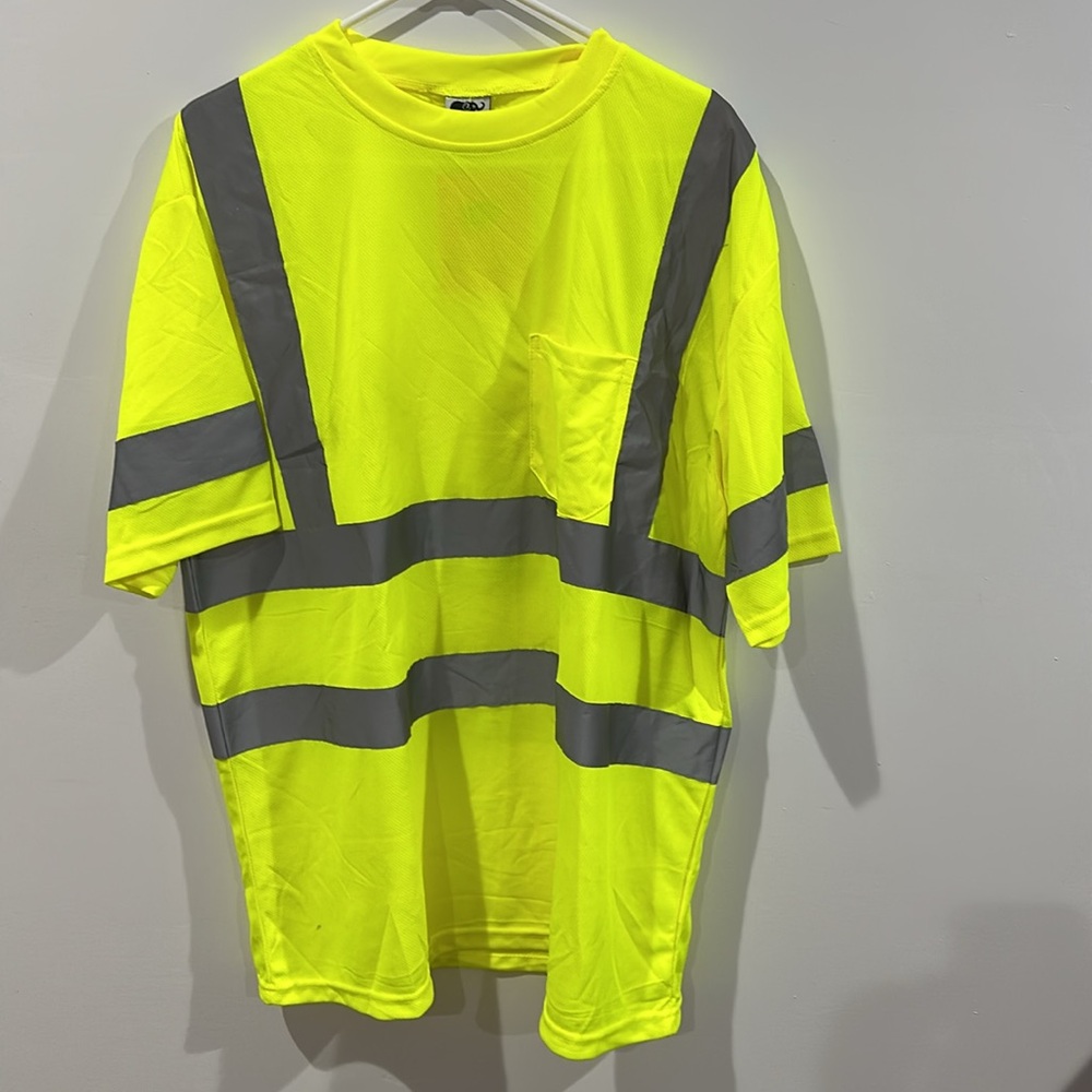Golden Elephant Men's Yellow Reflective Short Sleeve T-Shirt Size L